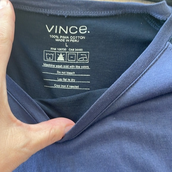 VINCE two tone blue crew neck tee- Size Large - Picture 4 of 6